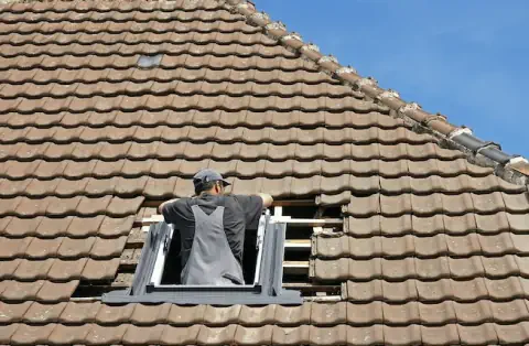 Pose de velux - Saillans